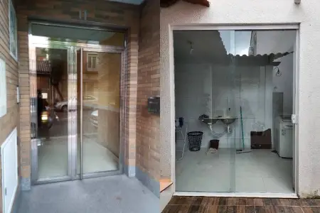 instalação de portas de vidro no RJ
